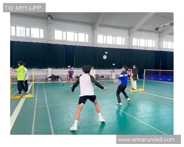 上海羽毛球队耐力训练新模式引发热议助力竞技水平提升