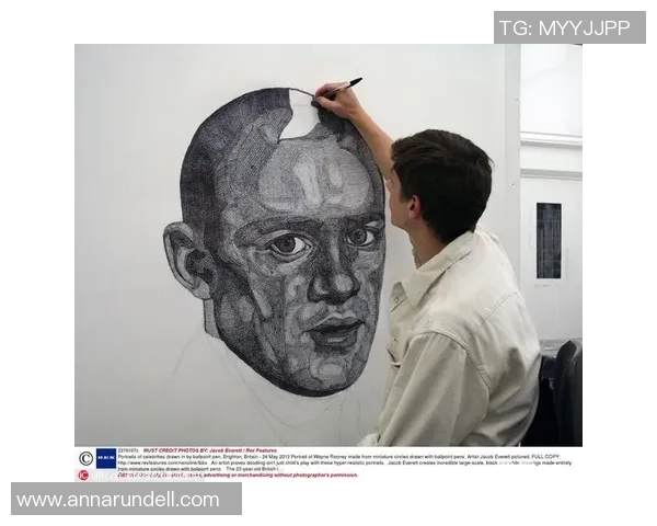 用圆珠笔描绘足球明星的艺术之旅与创作灵感分享 用圆珠笔描绘足球明星的艺术之旅与创作灵感分享