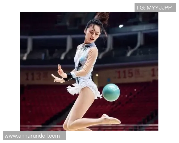 足球明星们的精彩舞蹈表演展现了运动与艺术的完美结合