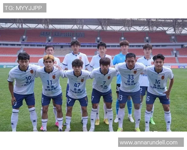 重庆足球队在总决赛中的强势表现与未来发展潜力分析 重庆足球队在总决赛中的强势表现与未来发展潜力分析